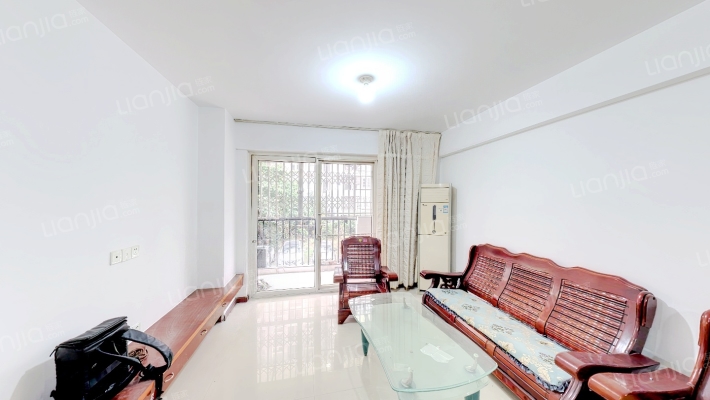 名桂佳园二手房实景图