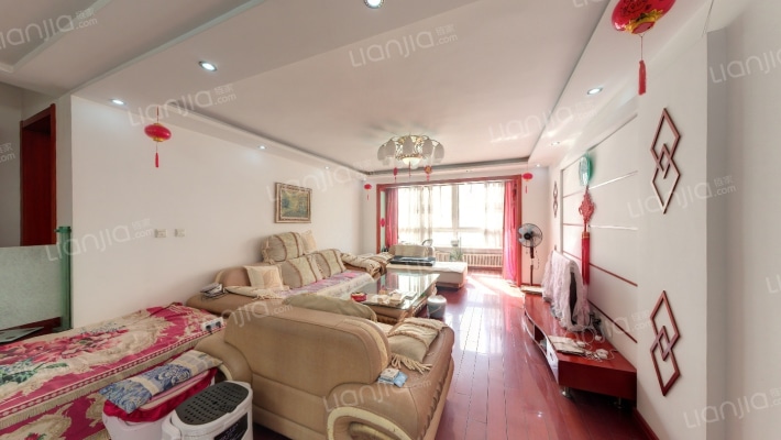 龙逸花园一期二手房实景图