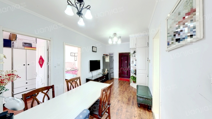 泉景天沅雅园二手房实景图