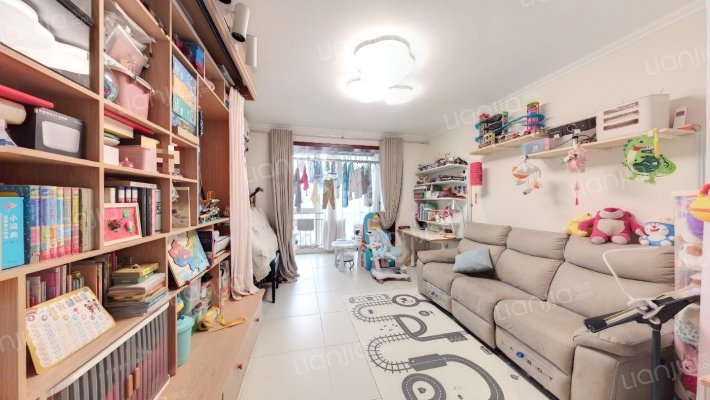 燕归宁馨园二手房实景图