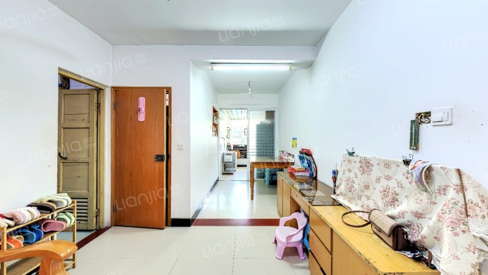 龙腰干休所宿舍二手房实景图