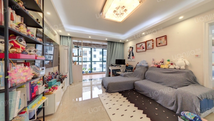 爱法新城二手房实景图