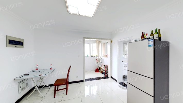 亚东滨江和园二手房实景图