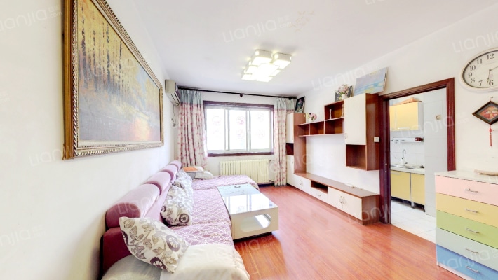 泉城花园二手房实景图