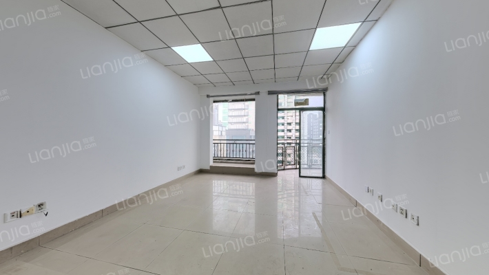 国际商务大厦二手房实景图