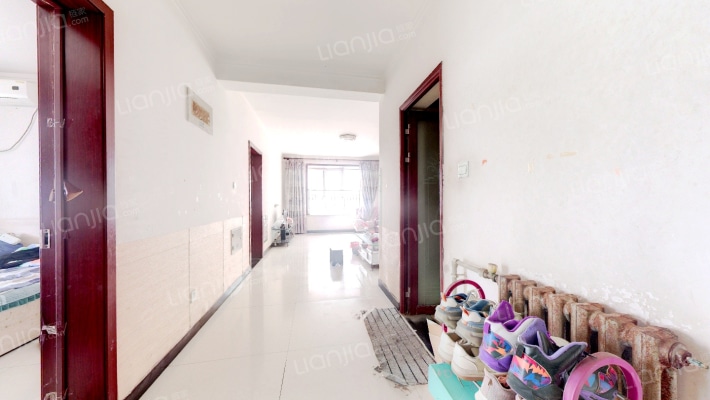 晶彩苑小区二手房实景图