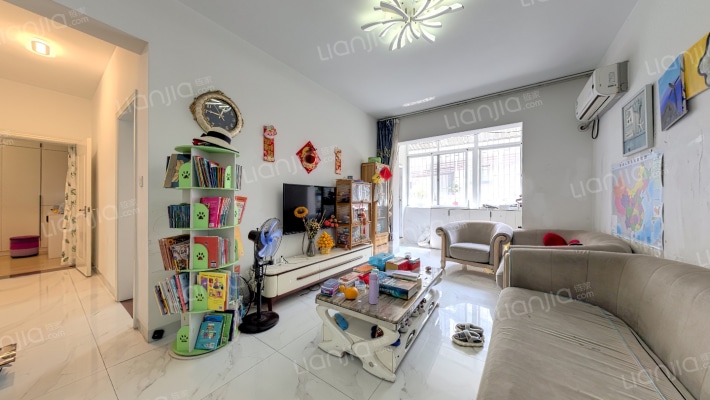 园林宿舍二手房实景图