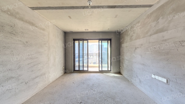 美的梧桐庄园二手房实景图