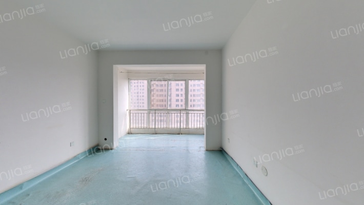 翡翠华庭二手房实景图