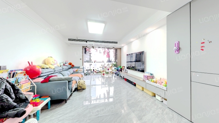 滨湖日月名邸二手房实景图