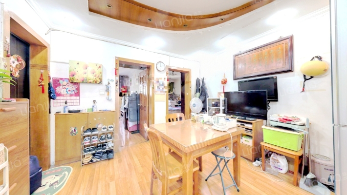 解放新村二手房实景图