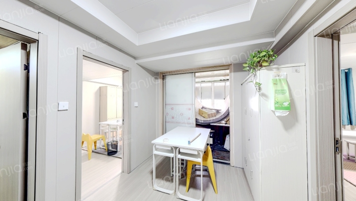 莲蓉公寓二手房实景图