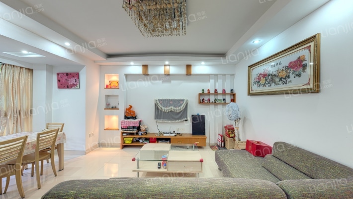 蔚蓝水岸二手房实景图