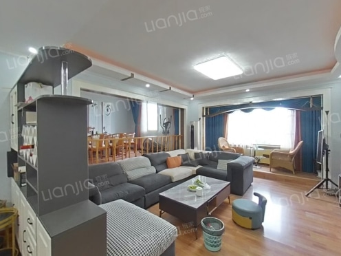 整租·文庭雅苑 4室2厅 错层 南/北