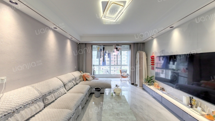 水岸佳苑A区二手房实景图