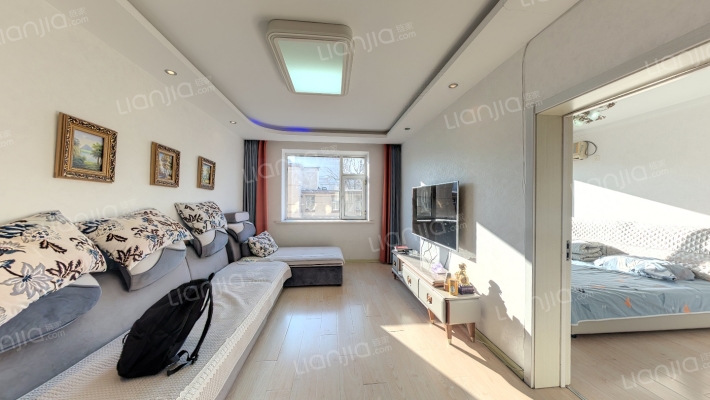 工商局宿舍二手房实景图