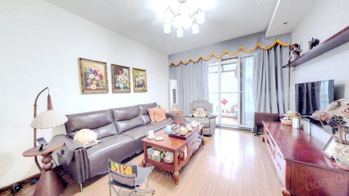 优品尚东二手房实景图