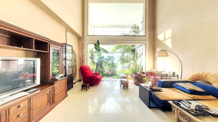 银座大厦二手房实景图