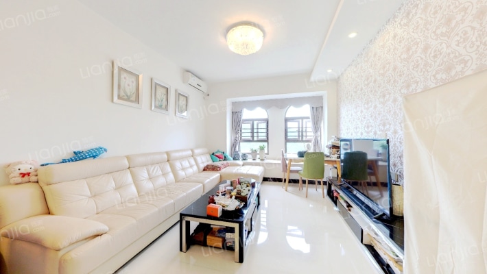 华发蔚蓝堡三期二手房实景图