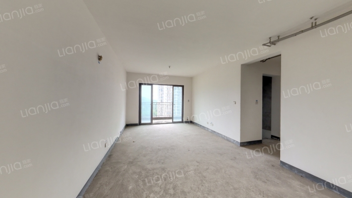 龙湖U城四组团二手房实景图