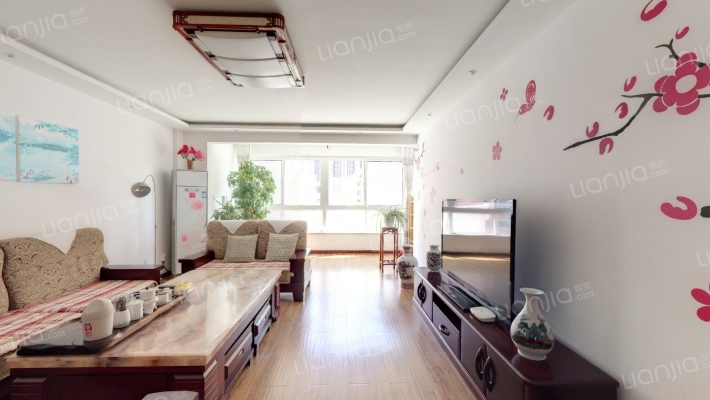 映雪佳苑二手房实景图