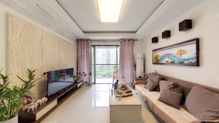 骏威锦东花园B区二手房实景图