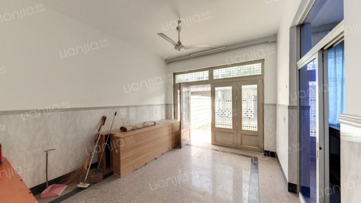 庄山新村二手房实景图