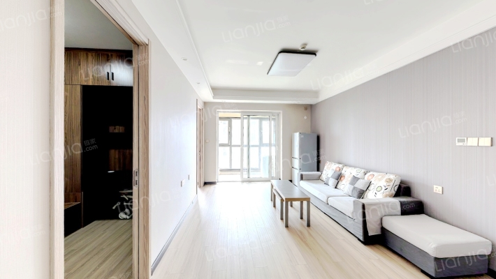 万科大都会五期云锦二手房实景图