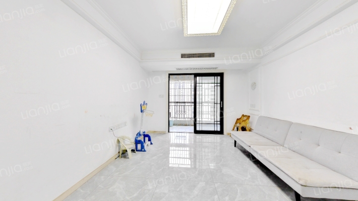 旭辉御府二手房实景图