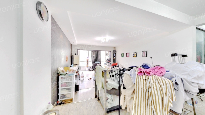 凤凰城二手房实景图