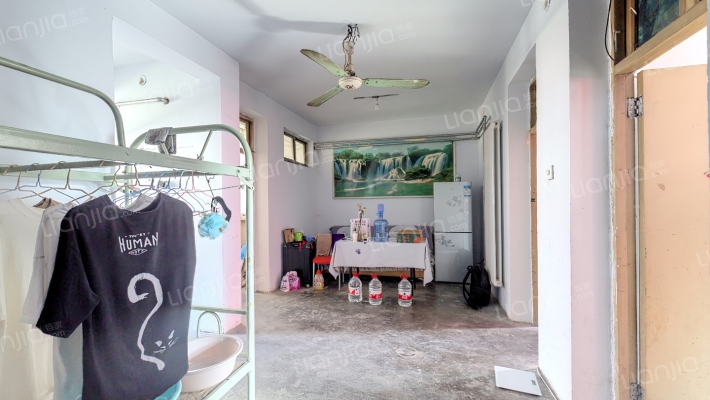 林山寨村二手房实景图