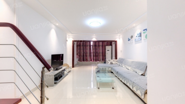 莱茵帝景二手房实景图