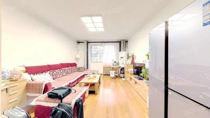 经一路五号院二手房实景图