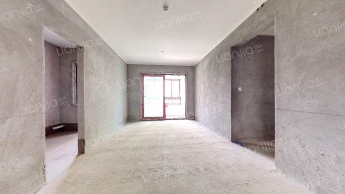 玺樾东方二手房实景图