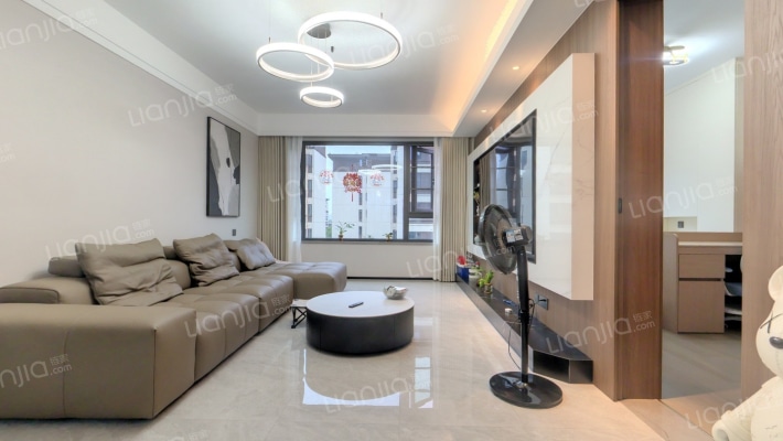 首开金地鹭鸣北湖二手房实景图