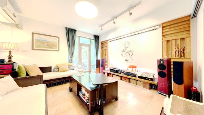 麓山国际拉佩维尔二手房实景图