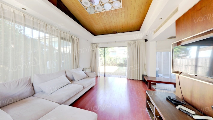 湖畔佳苑(别墅)二手房实景图