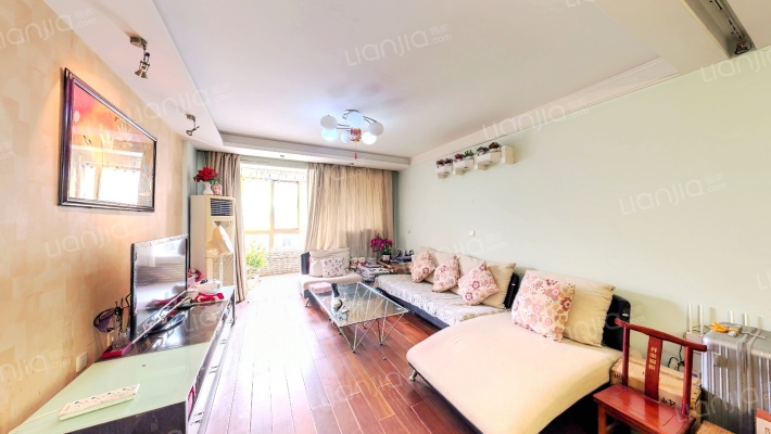 天都芳庭二手房实景图