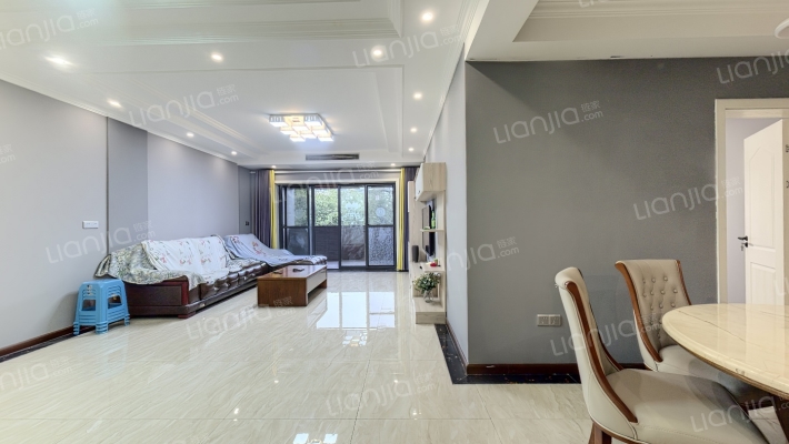 华宇龙湾二手房实景图