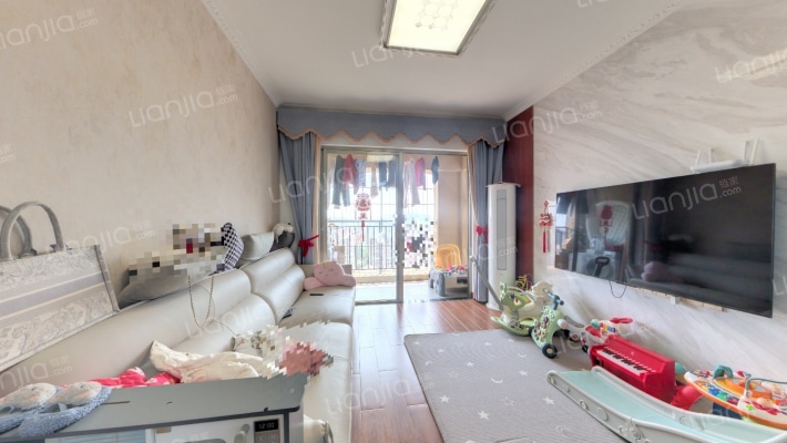 格林童话世界四期二手房实景图