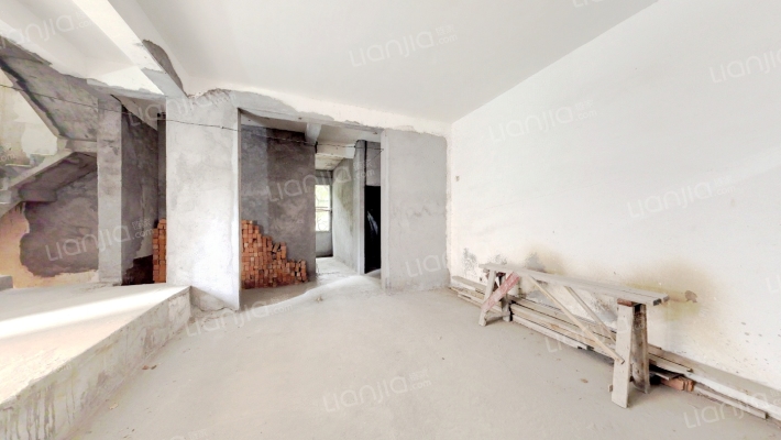 和院二手房实景图