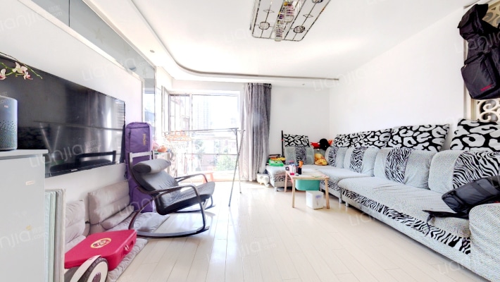 富海云天二手房实景图