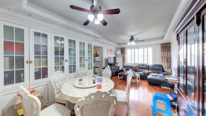 武泰公寓二手房实景图