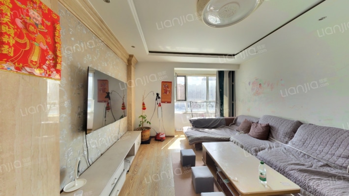 保利百合香湾D区二手房实景图