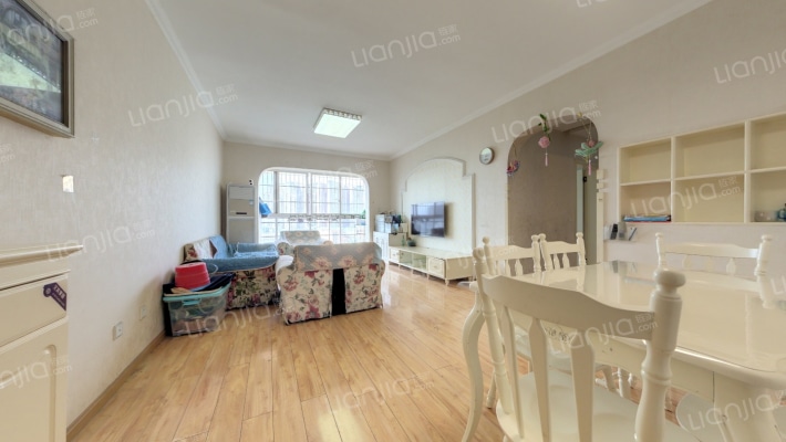 水岸天城二手房实景图