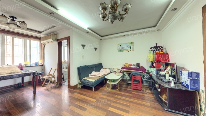 疁南小区二手房实景图