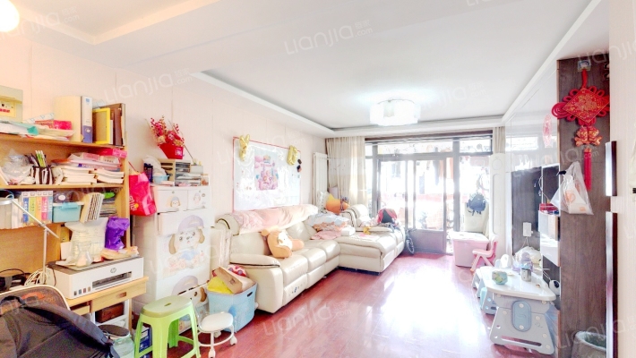 新贵都一期二手房实景图