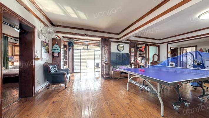 大江天际二手房实景图