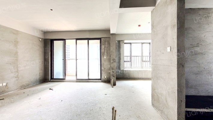 联泰外滩领馆二手房实景图