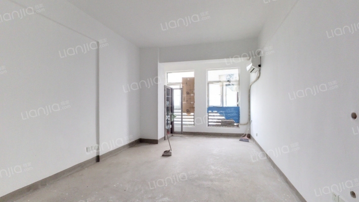 朗诗绿色街区麦君二手房实景图